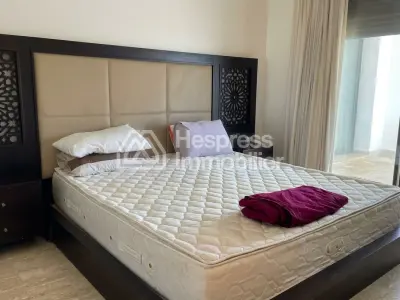 شقة مطلة على البحر للبيع في كاب سبارتيل، مساحتها 173 متر مربع طنجة رقم المرجع / vtaa46923
