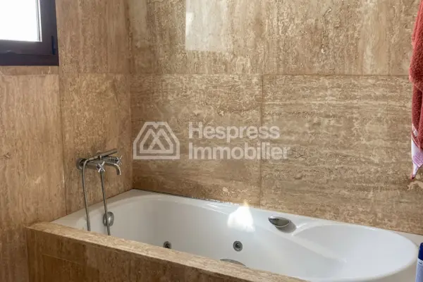 Appartement vue mer a vendre à Tanger Cap Spartel surface 173 m² reference / vtaa46923