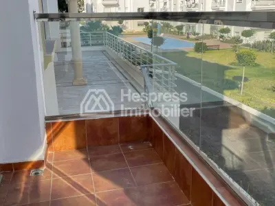 Appartement neuf avec jardin quartier residentiel surface 210 m²