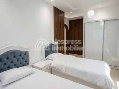 New apartment for rent in the Iberia district, 134 m² in size