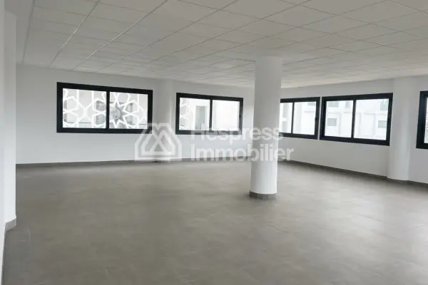 Immeuble neuf avec bureaux open space a louer immeuble neuf