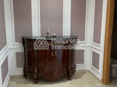 Apartment for rent, located in the Administratif district, 240m² area