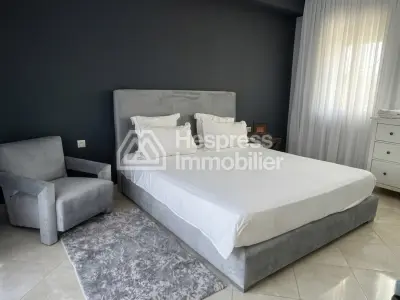 Appartement a louer quartier boubana golf surface 200m² avec jardin