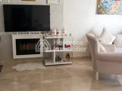 Apartment for sale in Tangier Iberia district, surface area 123m²