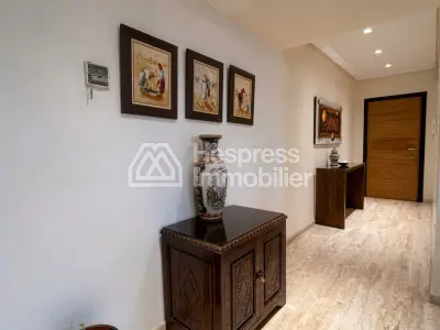 Apartment for sale located on Avenue Mohamed VI, near the beach, with a surface area of ​​95m².