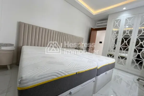 Villa a louer a Tangier surface 500m² situation golf