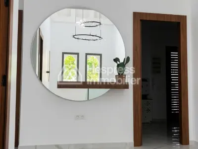 Villa a louer a Tangier surface 500m² situation golf
