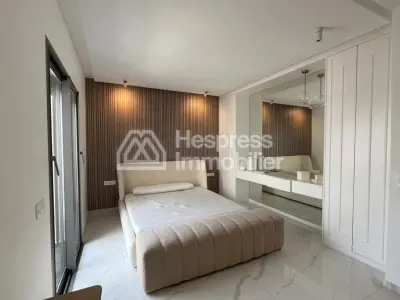 Villa a louer a Tangier surface 500m² situation golf