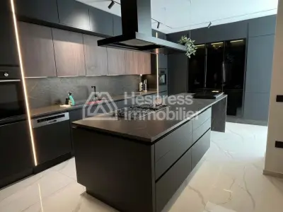 Villa a louer a Tangier surface 500m² situation golf