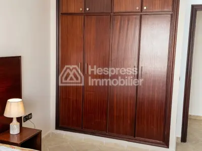 Apartment for rent with garage