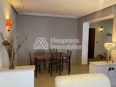 Apartment for rent with garage
