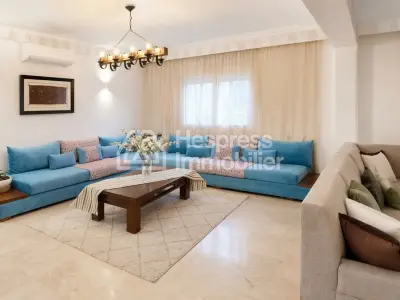 فيلا مُجددة بالكامل للإيجار في منطقة بوبانا جولف طنجة