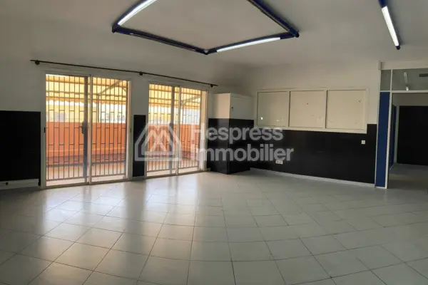 Très bel immeuble à vendre, racine, casablanca