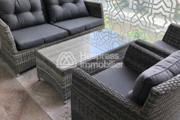 Très bel appartement MEUBLÉ à louer CFC