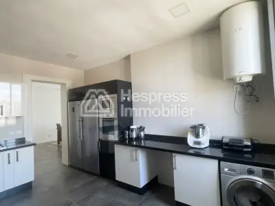 MAGNIFICENT apartment for sale on Azemour Road
