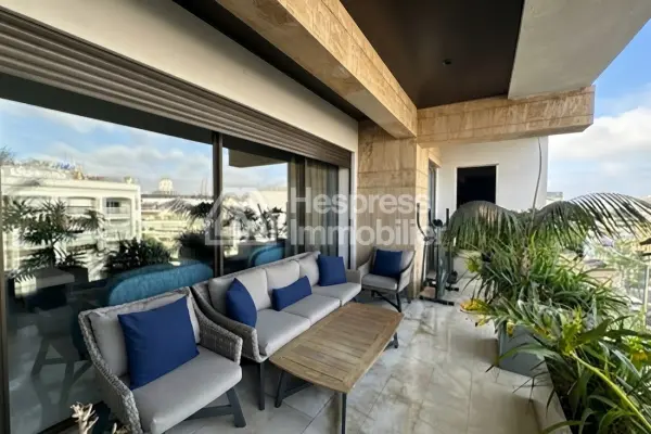 Superbe appartement penthouse à vendre à racine