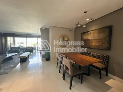 Superbe appartement penthouse à vendre à racine
