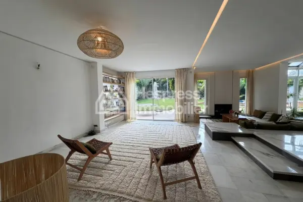 Magnifique villa à louer vide à ain diab