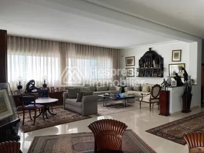 فيلا فاخرة للإيجار عين الذئاب