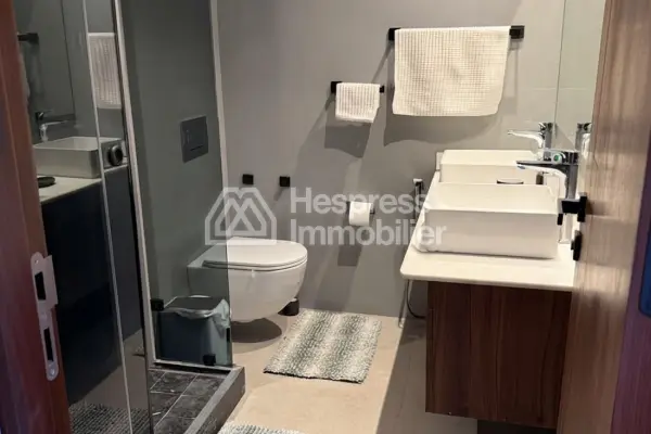 Beautiful furnished apartment for rent with CFC