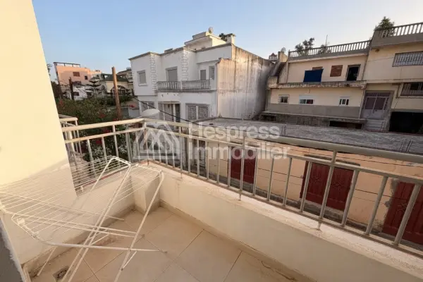 شقة جميلة للبيع في ملعب غولف بوبانا طنجة