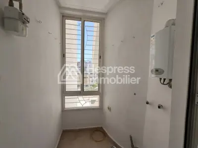 BEL Appartement à louer NEJMA à TANGER