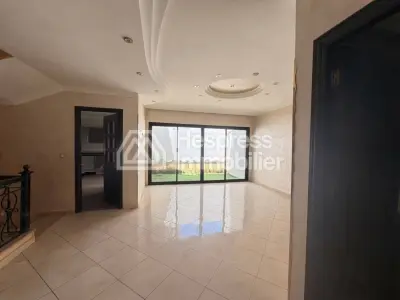 Belle Villa à louer BOUBANA GOLF TANGER