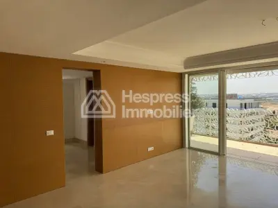Luxurious apartment for rent, CFC green towers