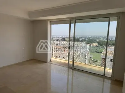 Luxurious apartment for rent, CFC green towers