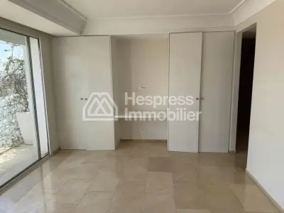 Luxurious apartment for rent, CFC green towers