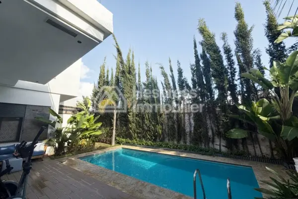 Beautiful villa for sale in Bouskoura