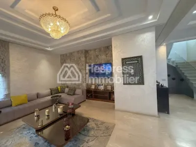 Beautiful villa for sale in Bouskoura