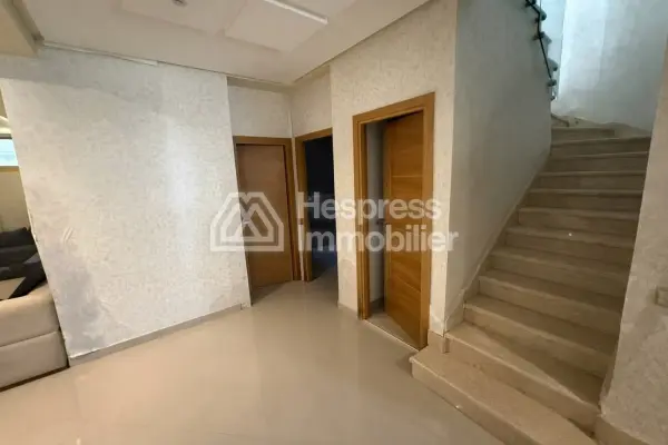 BELLE Villa à vendre à BOUSKOURA
