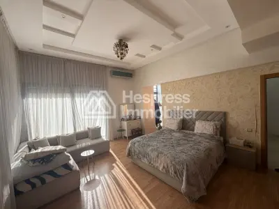 Beautiful villa for sale in Bouskoura