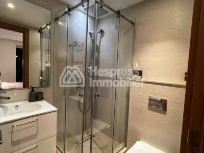 Beau STUDIO MEUBLÉ avec jardin privé à louer CFC