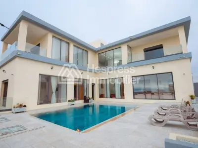 VIILA moderne à vendre TANGER OUED ALYEN