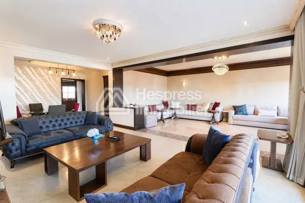Très bel appartement MEUBLÉ à louer, cité plateau riviera