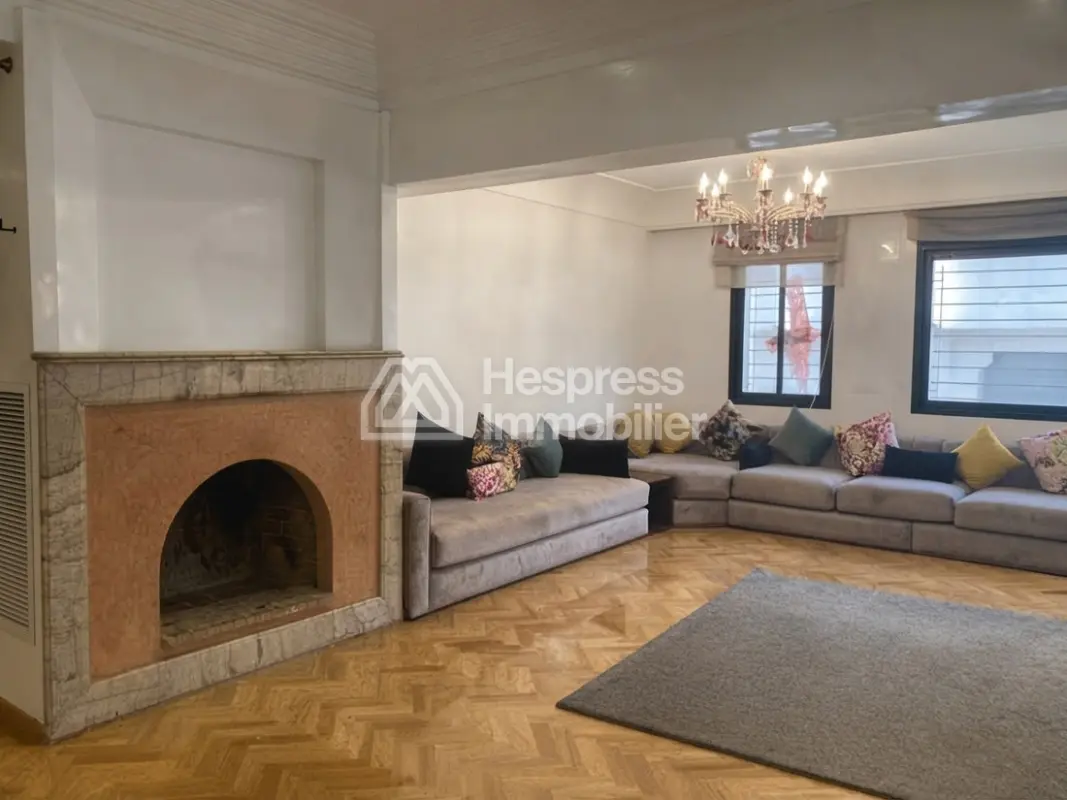 Beautiful FURNISHED apartment for rent, Racine