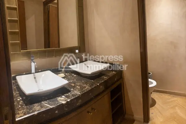 Beautiful FURNISHED apartment for rent, Racine