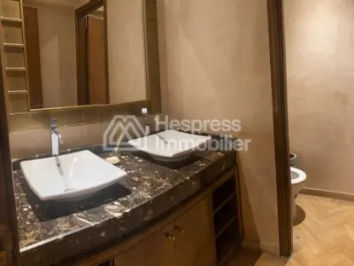 Beautiful FURNISHED apartment for rent, Racine