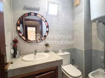 Beautiful apartment for sale, top floor, Maarif area