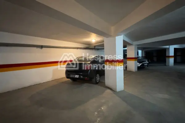 Beautiful apartment for sale, top floor, Maarif area