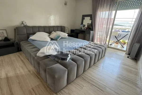Bel appartement à vendre maarif extension