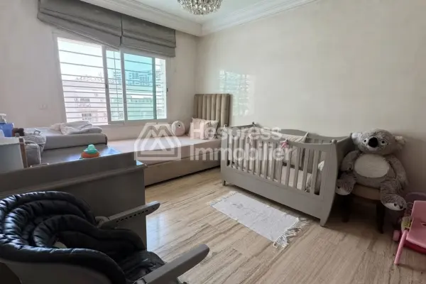 Bel appartement à vendre maarif extension