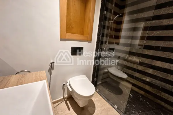 Bel appartement à vendre sur DAR BOUAZZA