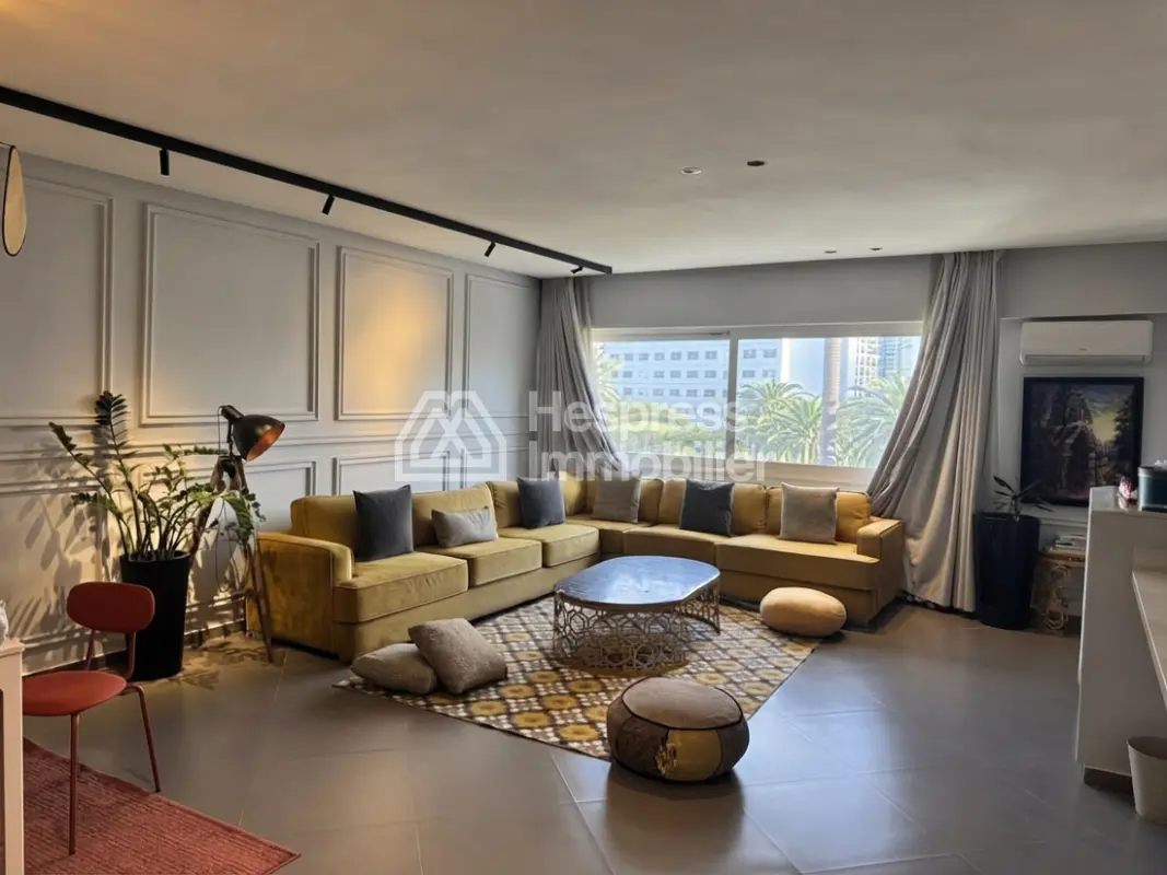 SUPERBE appartement MEUBLÉ à louer au CENTRE VILLE