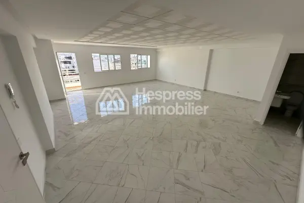 Plateau bureau à louer – Quartier Administratif, Tanger
