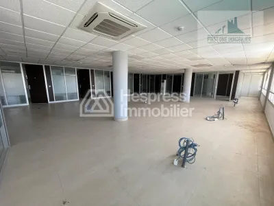 Showroom for rent, 11000m² in Aïn Harrouda