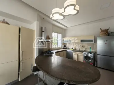 Très Belle villa Contemporaine à vendre VAL D'ANFA
