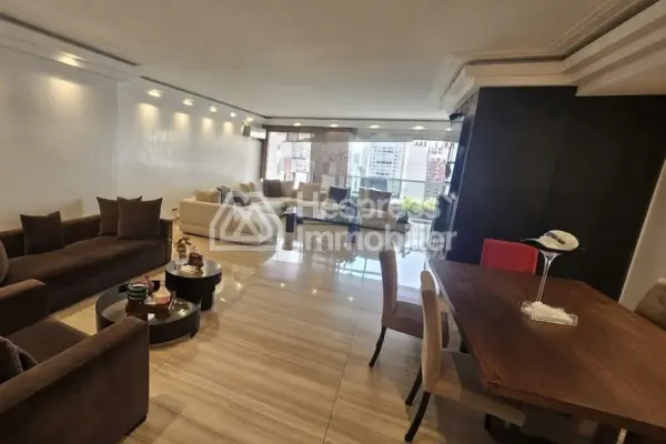 MAGNIFICENT Apartment for sale GOLDEN TRIANGLE